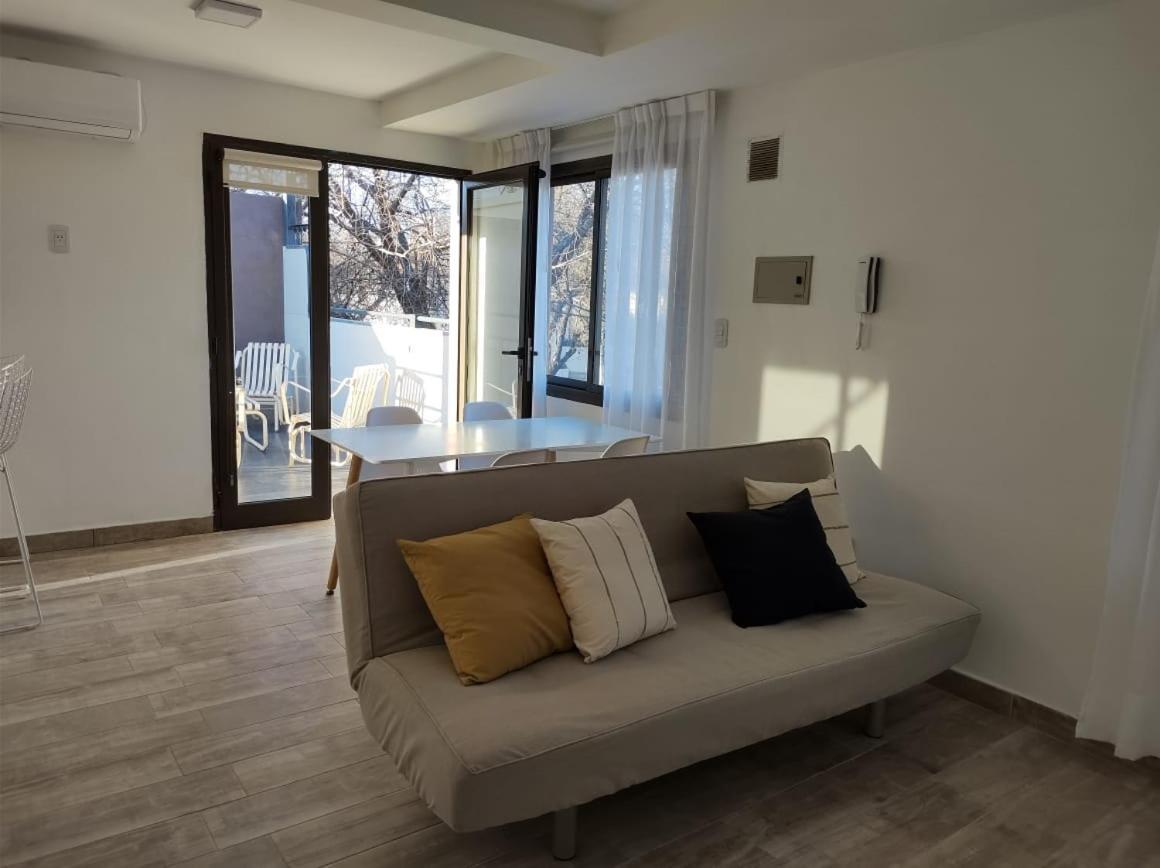 Umma Mendoza Apartment Bagian luar foto